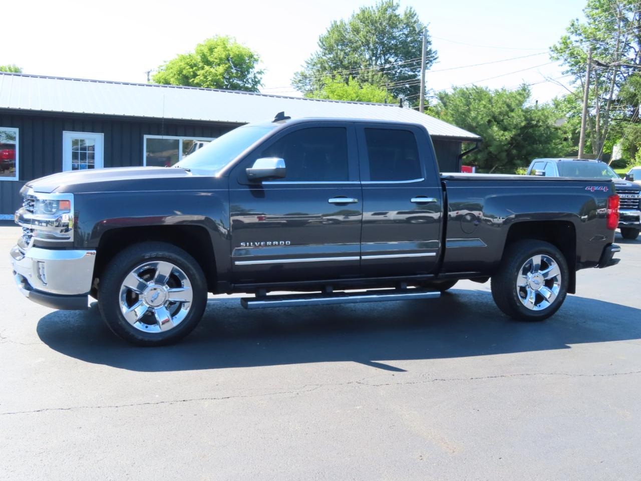 Chevrolet Silverado 1500 4WD Double Cab 143.5" LTZ w/1LZ 2016