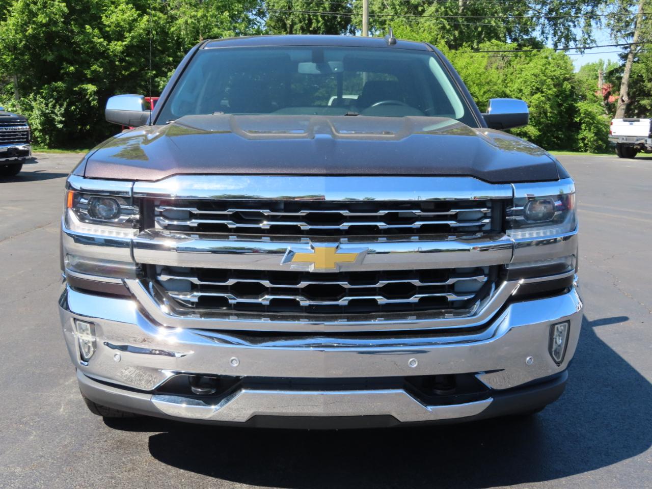 Chevrolet Silverado 1500 4WD Double Cab 143.5" LTZ w/1LZ 2016