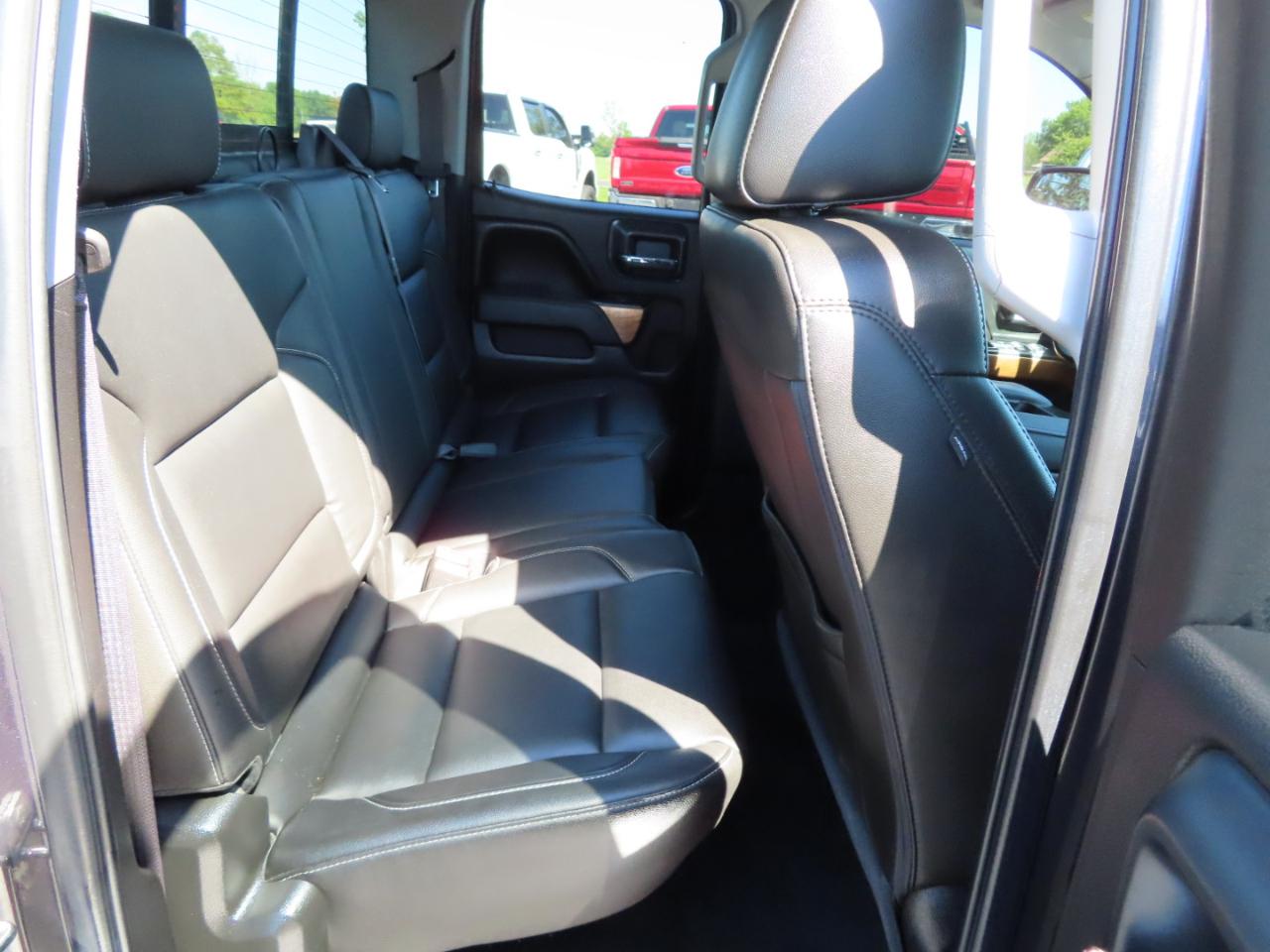 Chevrolet Silverado 1500 4WD Double Cab 143.5" LTZ w/1LZ 2016