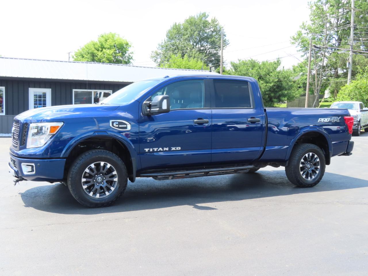 Nissan Titan XD 4x4 Diesel Crew Cab PRO-4X 2019