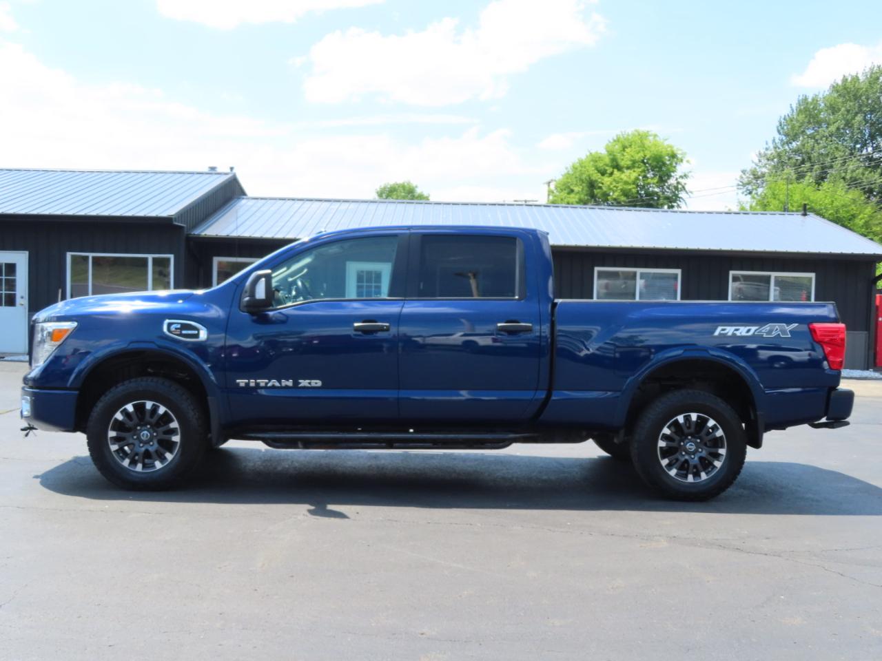 Nissan Titan XD 4x4 Diesel Crew Cab PRO-4X 2019