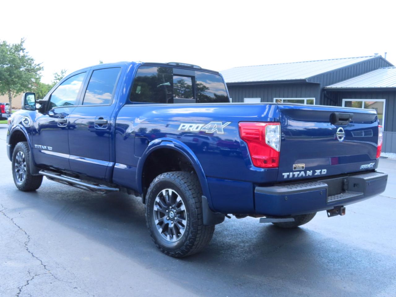 Nissan Titan XD 4x4 Diesel Crew Cab PRO-4X 2019