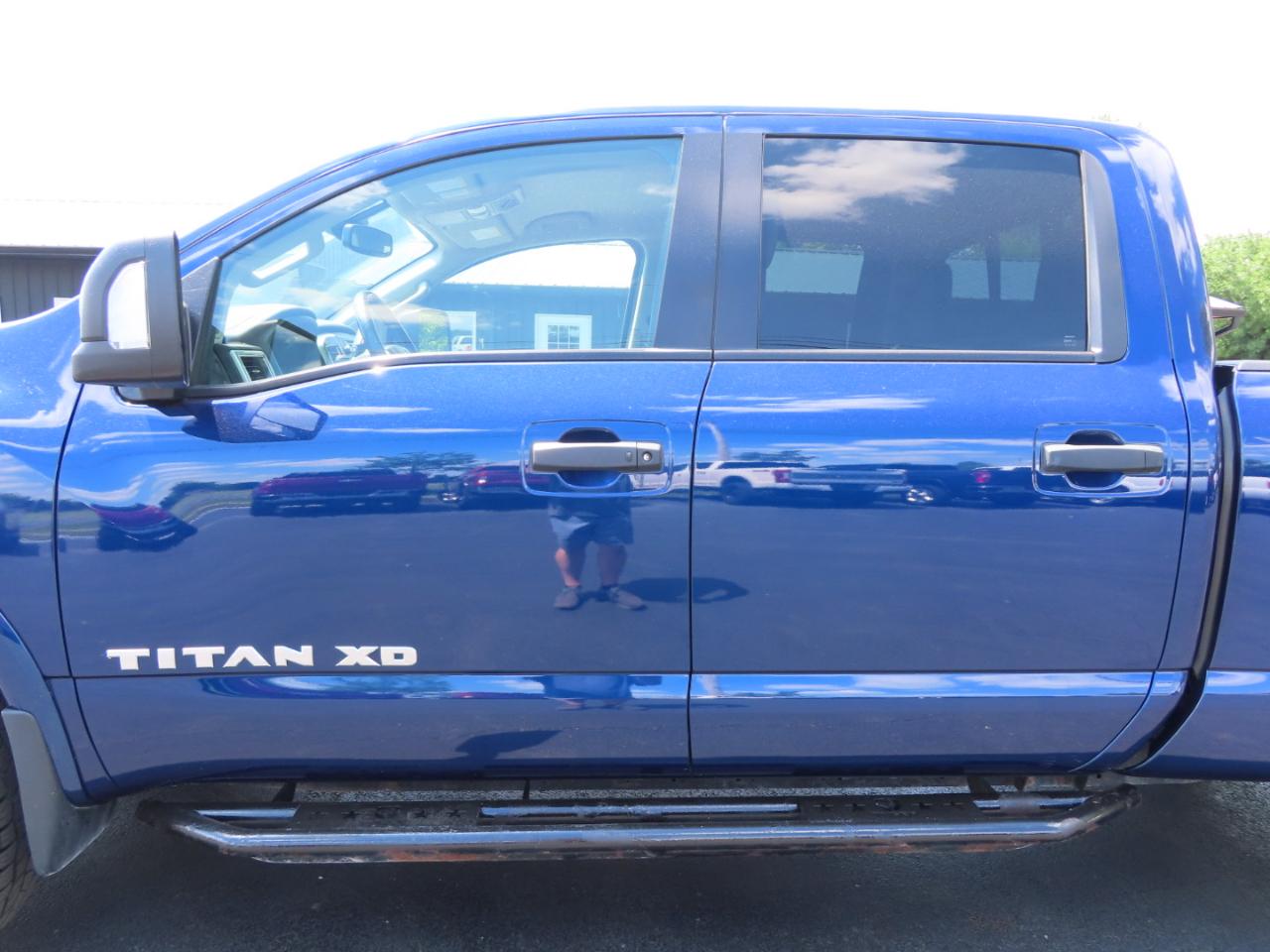 Nissan Titan XD 4x4 Diesel Crew Cab PRO-4X 2019