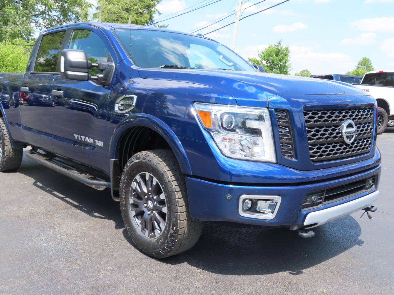 Nissan Titan XD 4x4 Diesel Crew Cab PRO-4X 2019