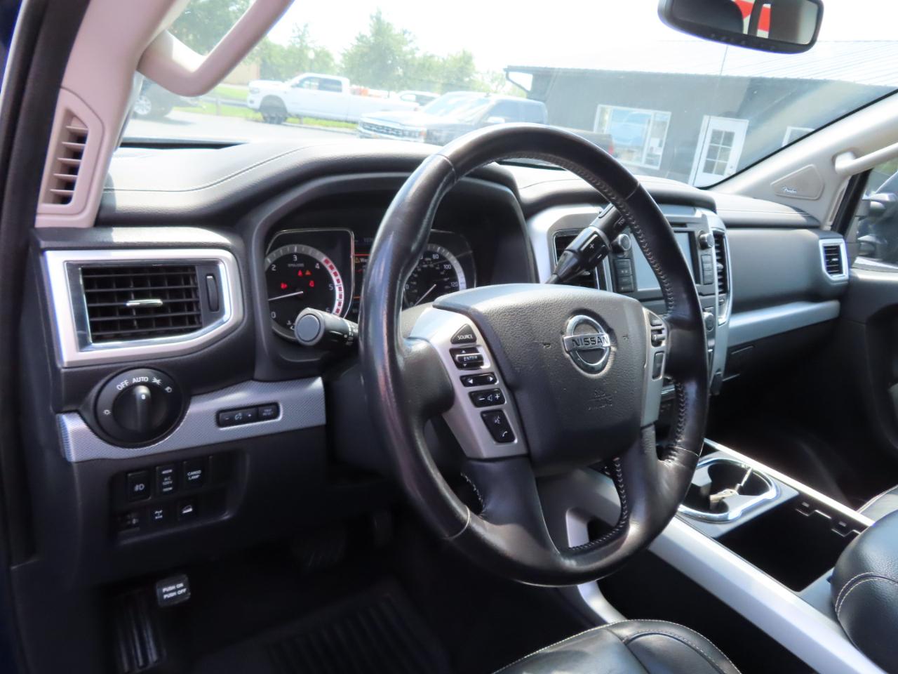 Nissan Titan XD 4x4 Diesel Crew Cab PRO-4X 2019