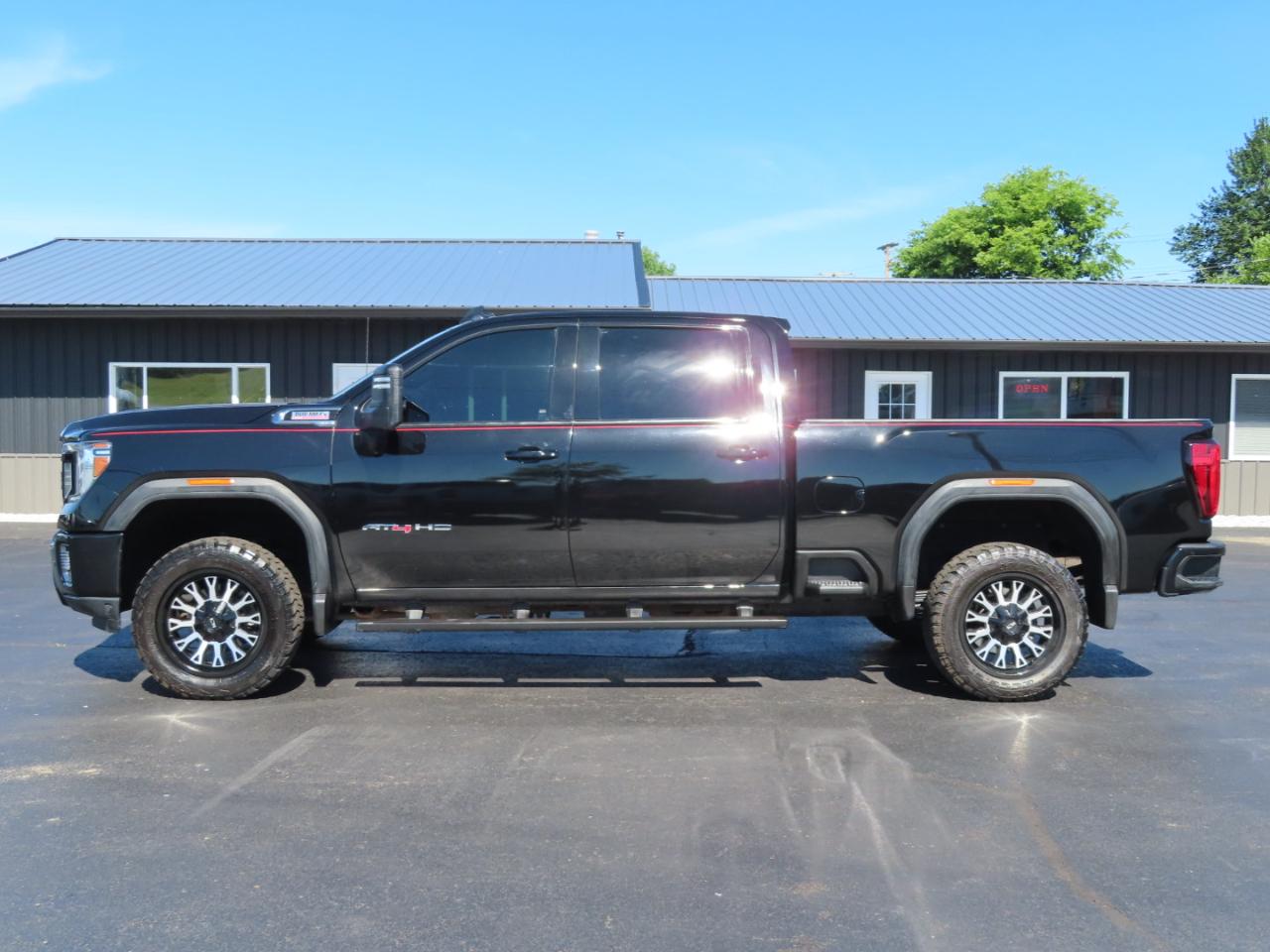 GMC Sierra 2500HD 4WD Crew Cab 159" AT4 2020