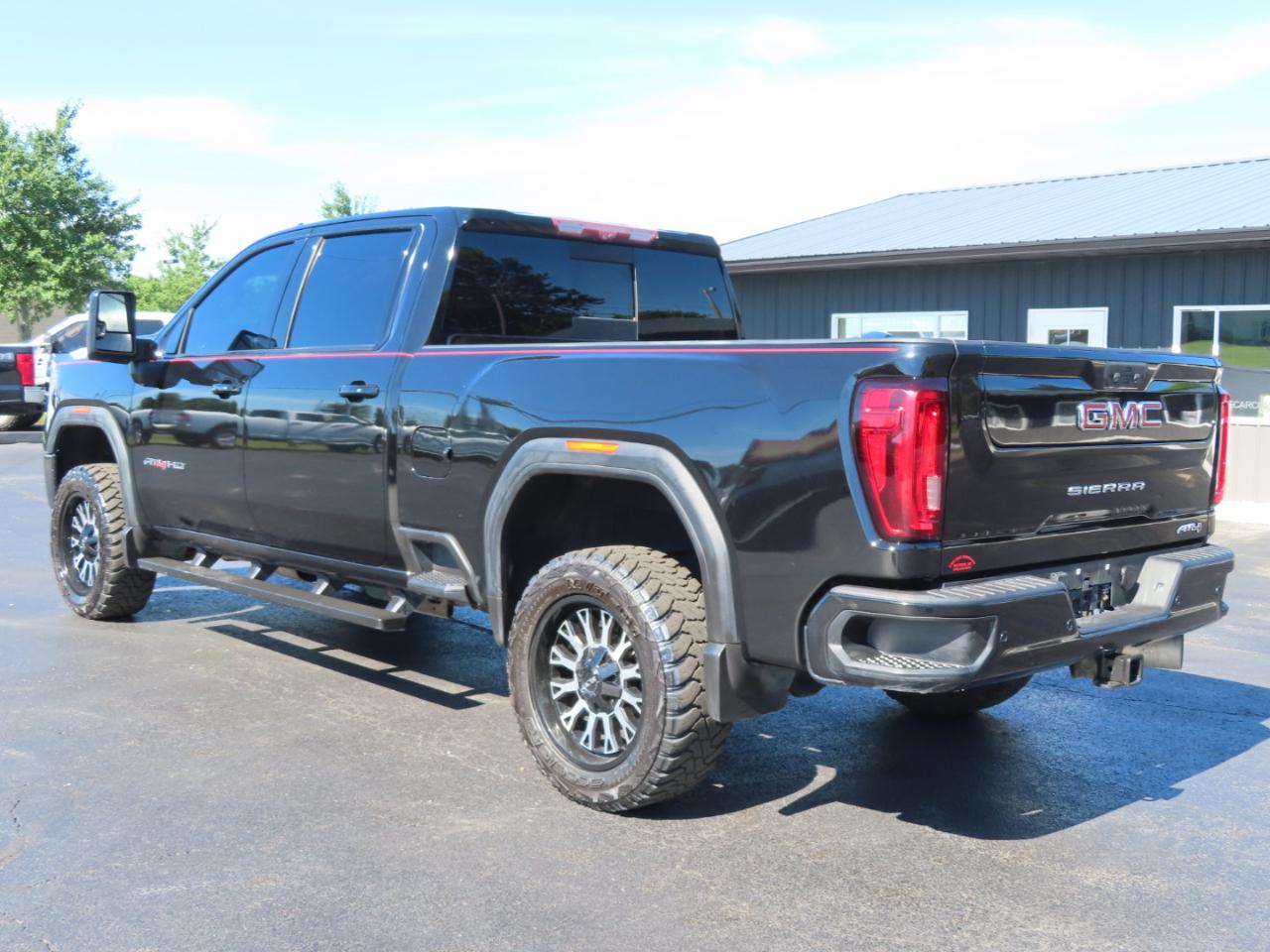 GMC Sierra 2500HD 4WD Crew Cab 159" AT4 2020