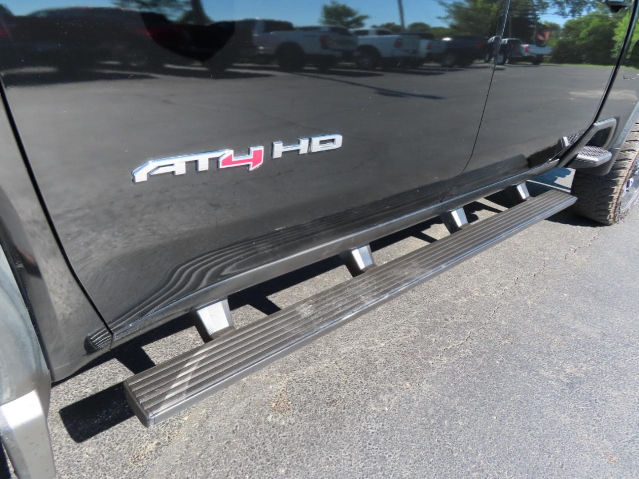 GMC Sierra 2500HD 4WD Crew Cab 159" AT4 2020