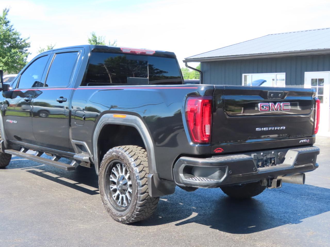 GMC Sierra 2500HD 4WD Crew Cab 159" AT4 2020