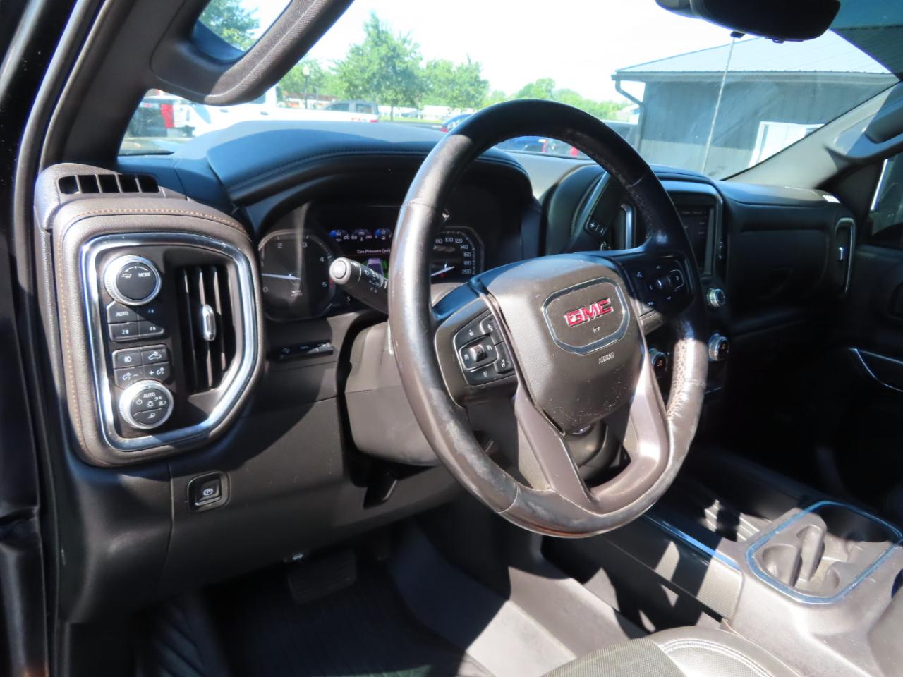 GMC Sierra 2500HD 4WD Crew Cab 159" AT4 2020