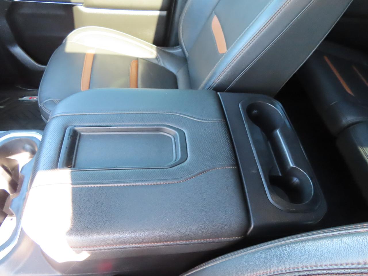 GMC Sierra 2500HD 4WD Crew Cab 159" AT4 2020