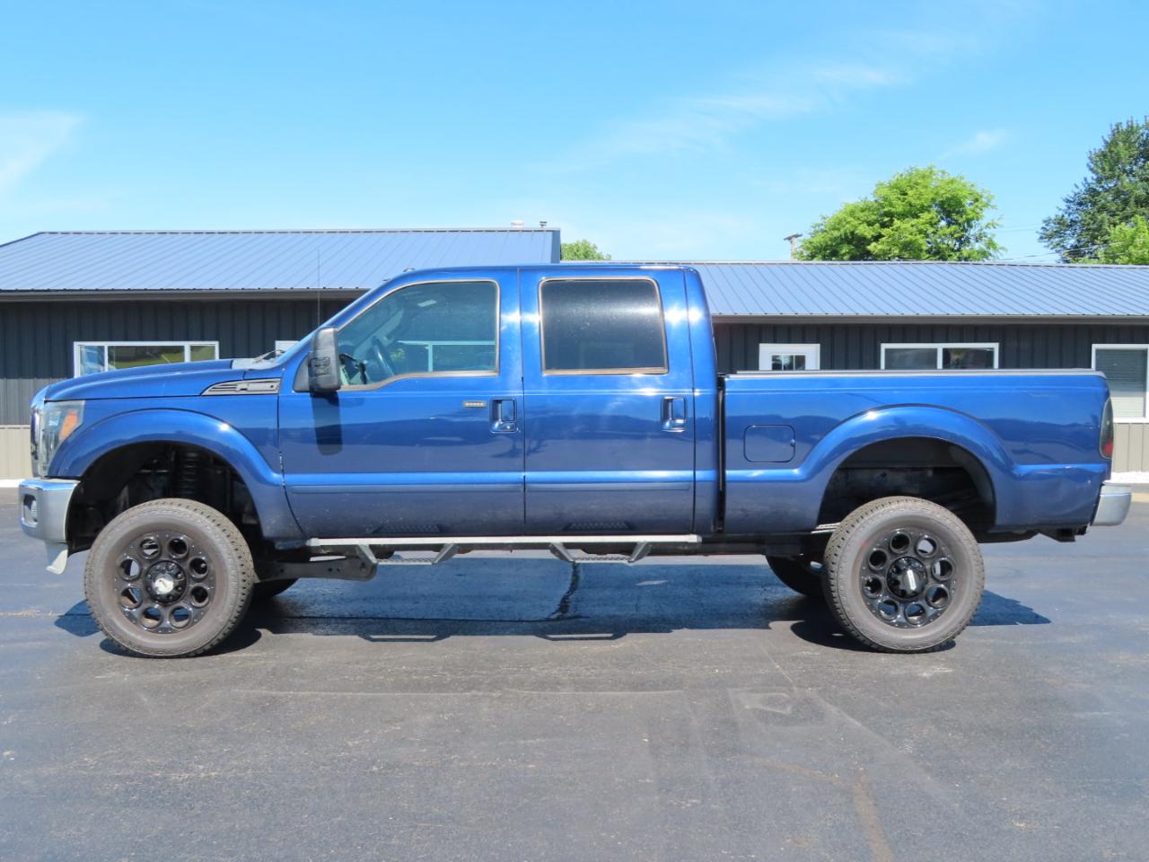 Ford Super Duty F-250 SRW 4WD Crew Cab 156" Lariat 2012