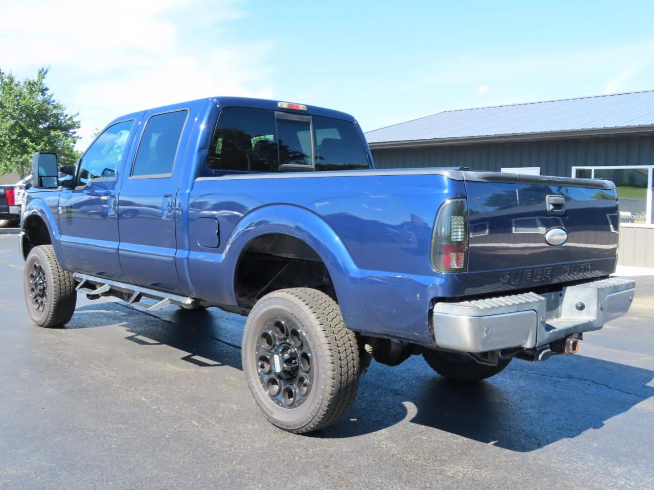 Ford Super Duty F-250 SRW 4WD Crew Cab 156" Lariat 2012