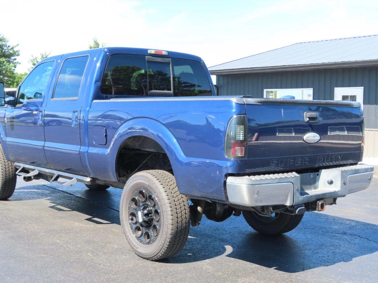 Ford Super Duty F-250 SRW 4WD Crew Cab 156" Lariat 2012