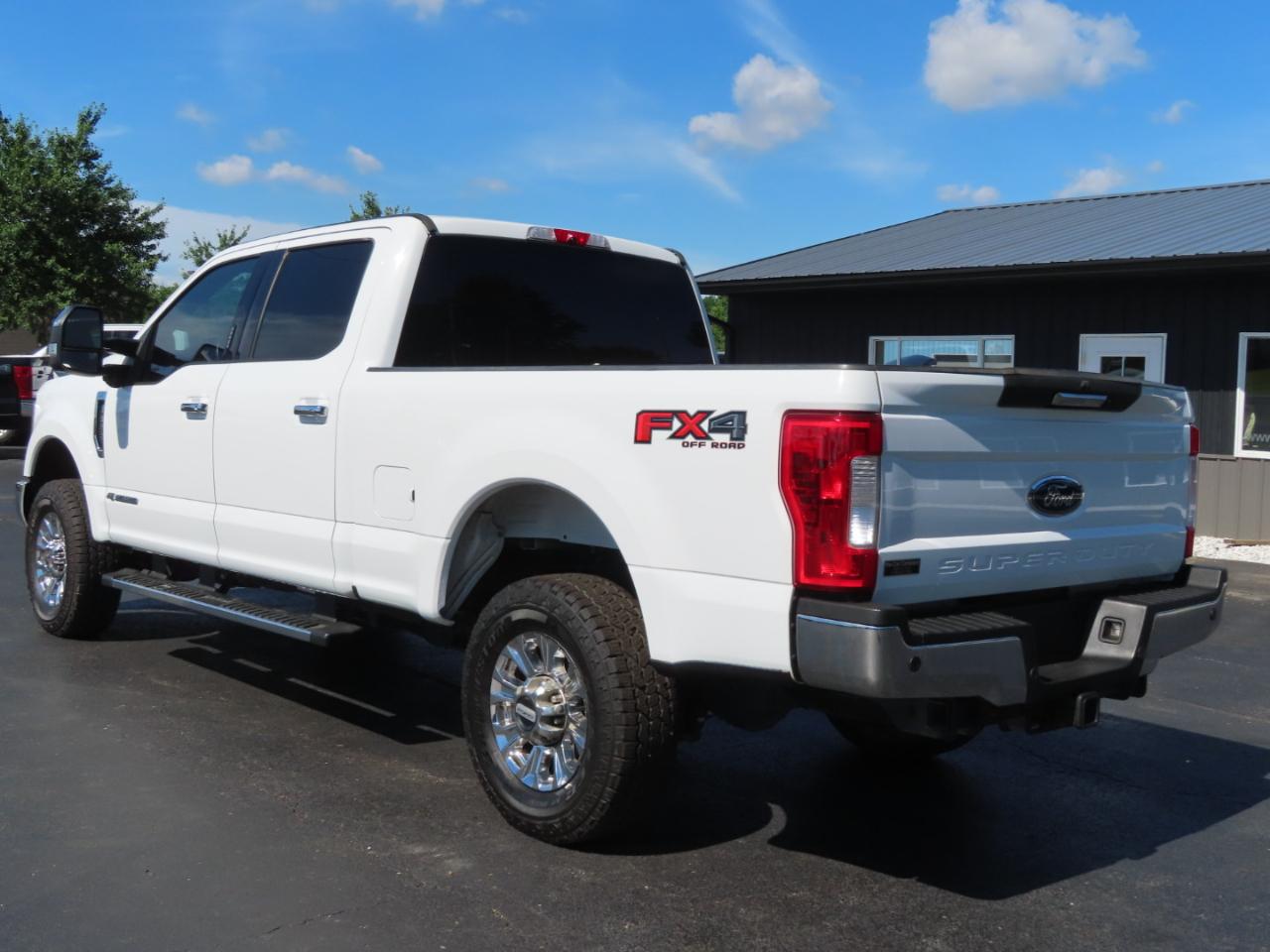 Ford Super Duty F-250 SRW XLT 4WD Crew Cab 6.75' Box 2018