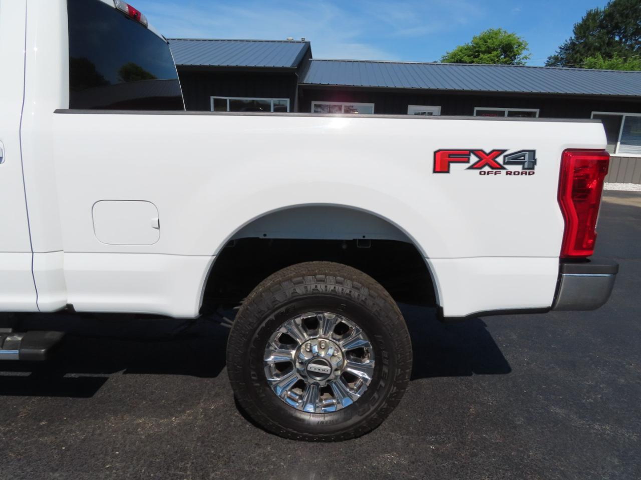 Ford Super Duty F-250 SRW XLT 4WD Crew Cab 6.75' Box 2018