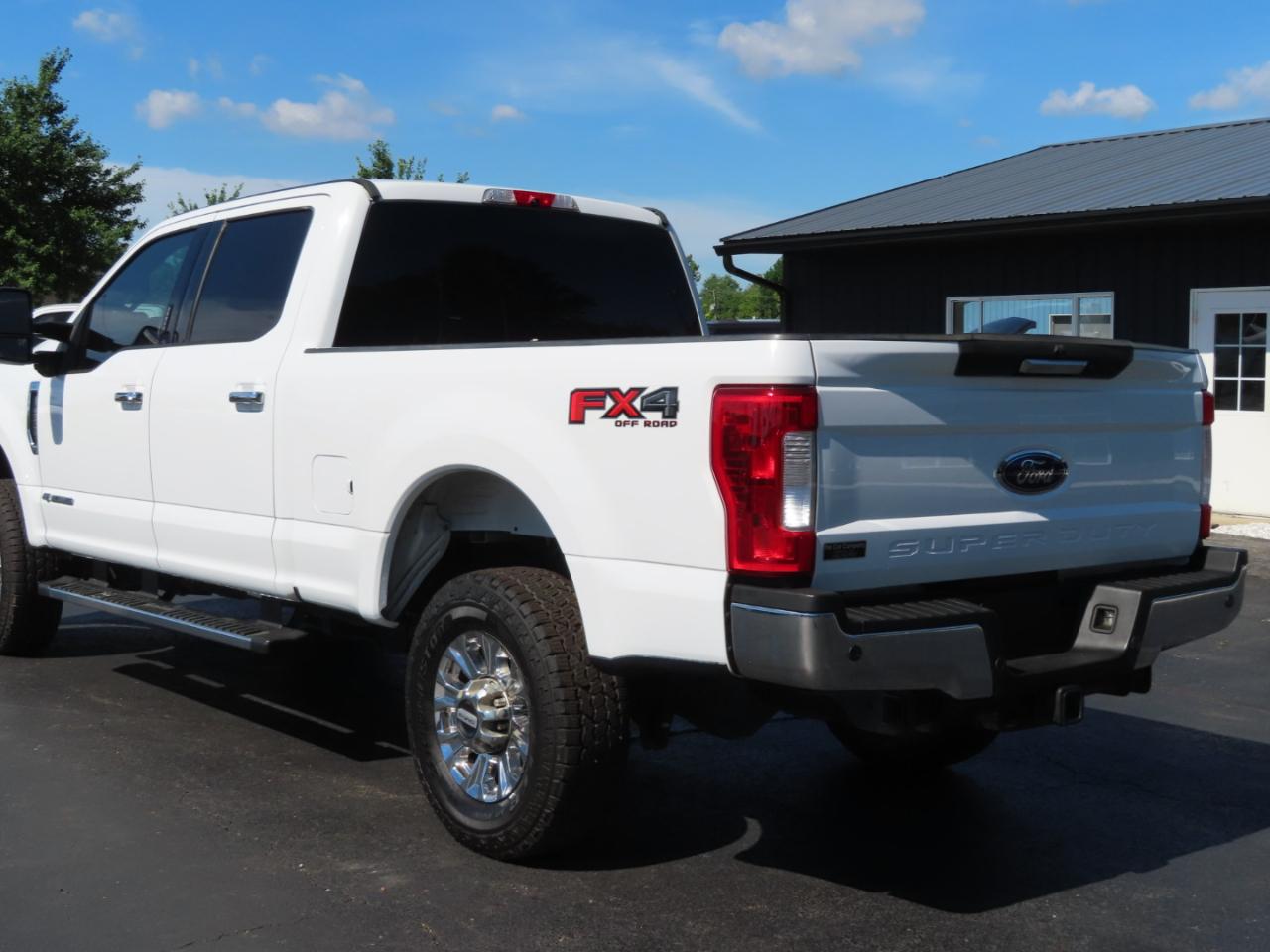 Ford Super Duty F-250 SRW XLT 4WD Crew Cab 6.75' Box 2018