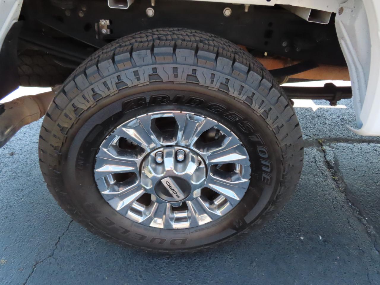 Ford Super Duty F-250 SRW XLT 4WD Crew Cab 6.75' Box 2018
