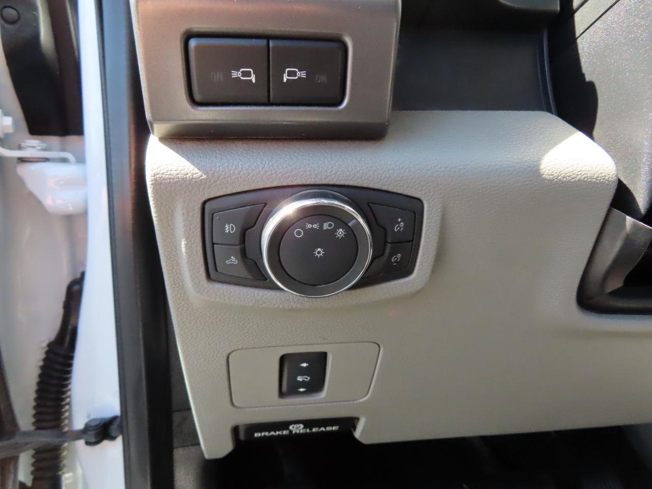 Ford Super Duty F-250 SRW XLT 4WD Crew Cab 6.75' Box 2018