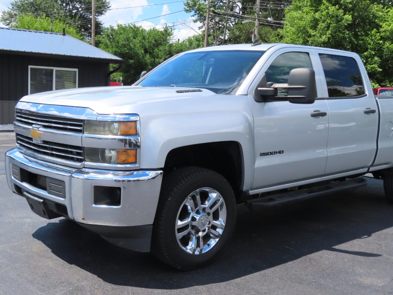 Chevrolet Silverado 2500HD 4WD Crew Cab 153.7" LT 2015