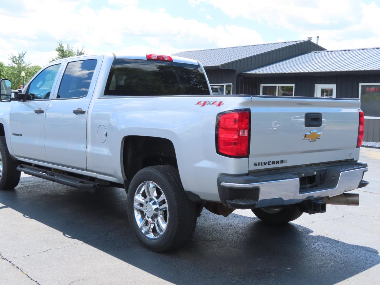 Chevrolet Silverado 2500HD 4WD Crew Cab 153.7" LT 2015