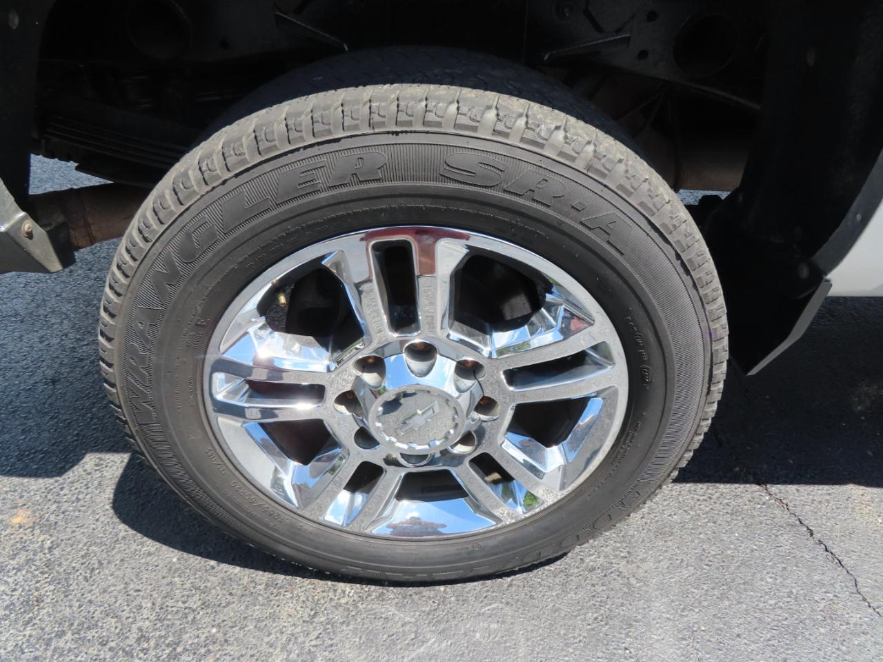 Chevrolet Silverado 2500HD 4WD Crew Cab 153.7" LT 2015