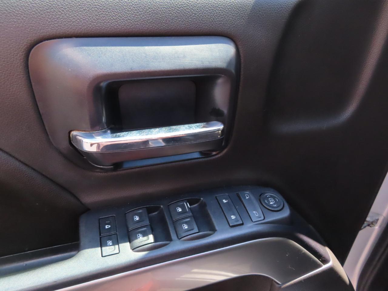 Chevrolet Silverado 2500HD 4WD Crew Cab 153.7" LT 2015