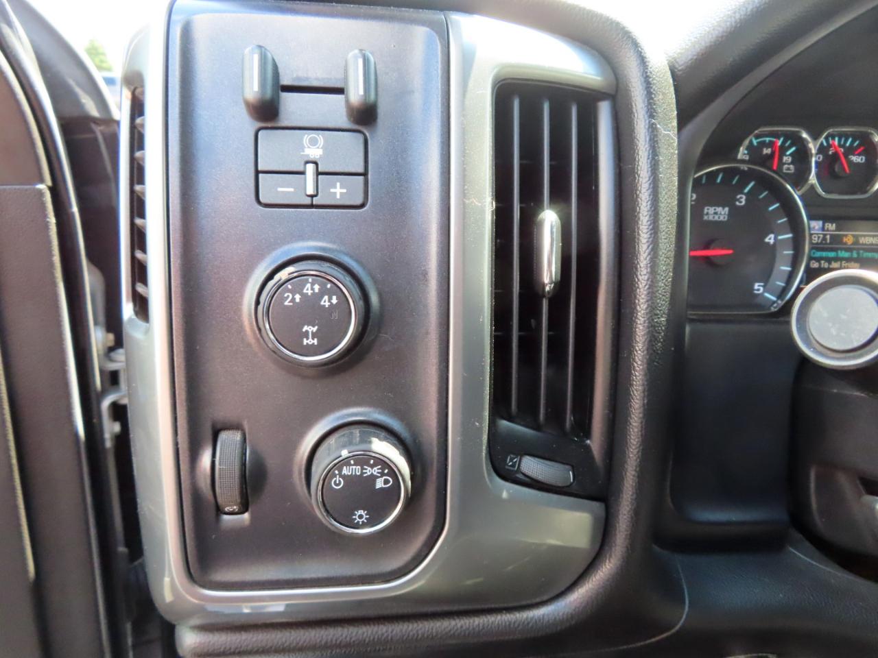 Chevrolet Silverado 2500HD 4WD Crew Cab 153.7" LT 2015