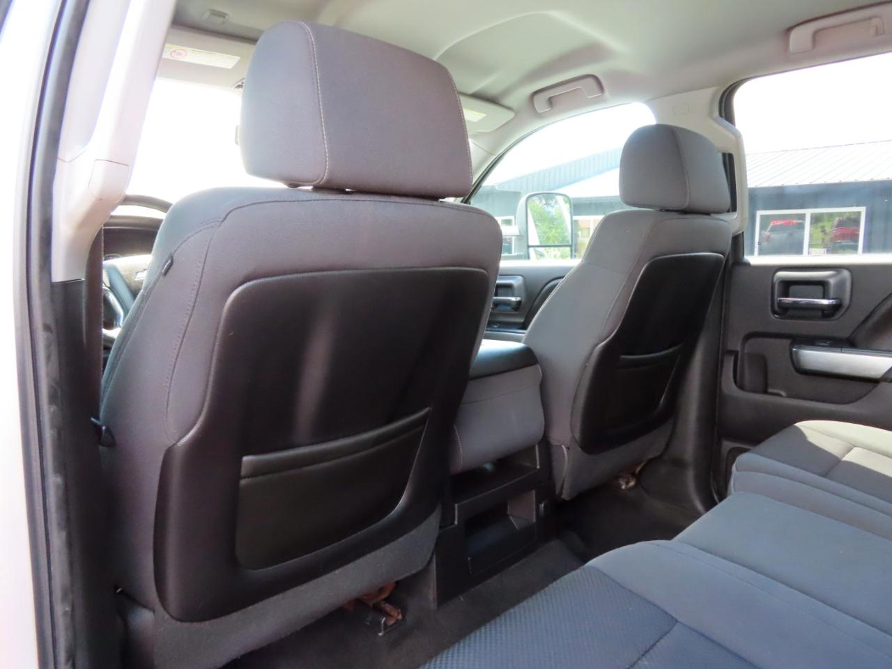 Chevrolet Silverado 2500HD 4WD Crew Cab 153.7" LT 2015