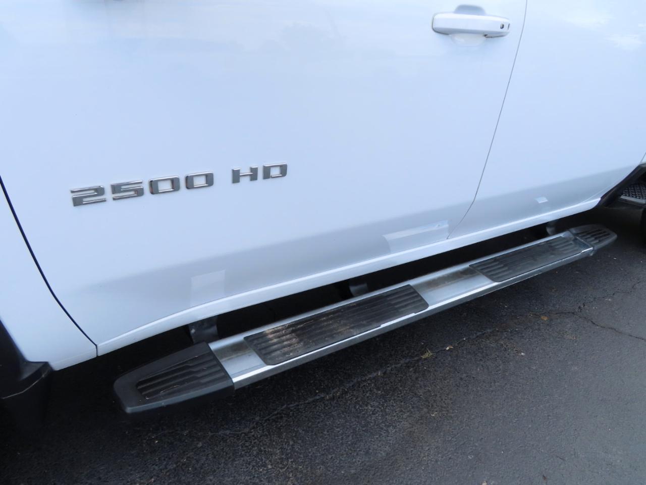 Chevrolet Silverado 2500HD 4WD Crew Cab 172" LT 2024