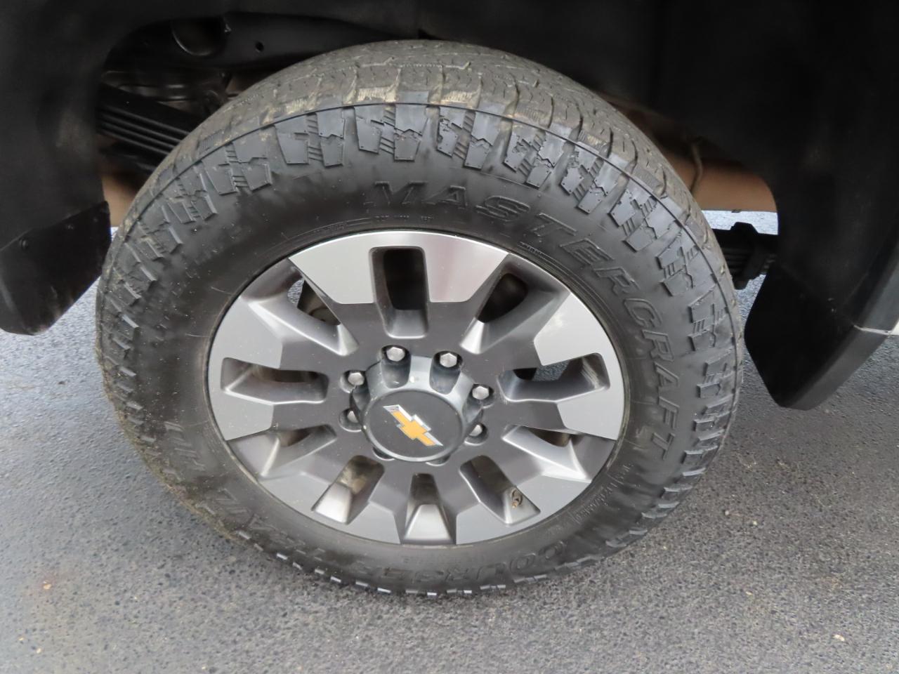 Chevrolet Silverado 2500HD 4WD Crew Cab 172" LT 2024