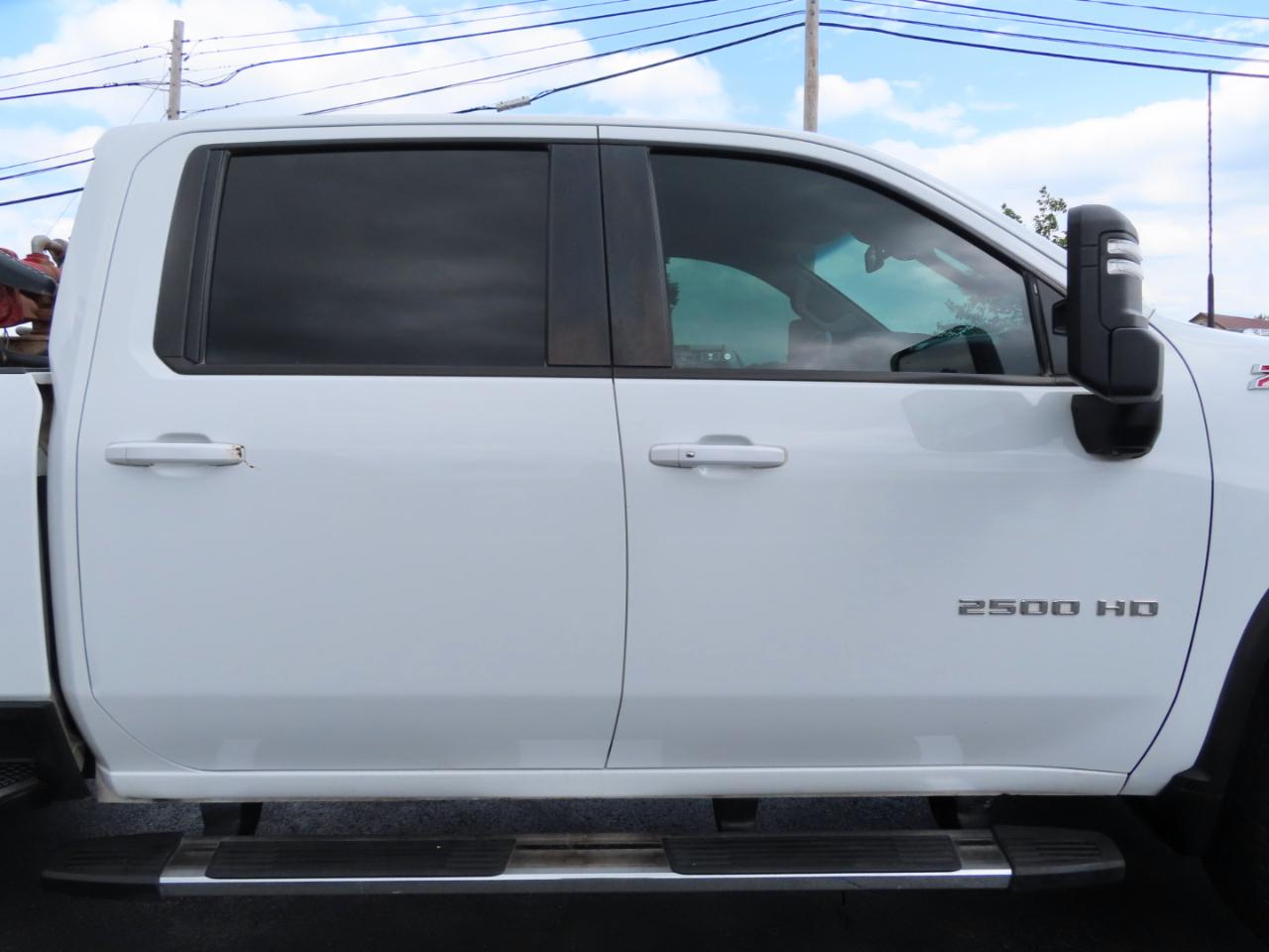 Chevrolet Silverado 2500HD 4WD Crew Cab 172" LT 2024