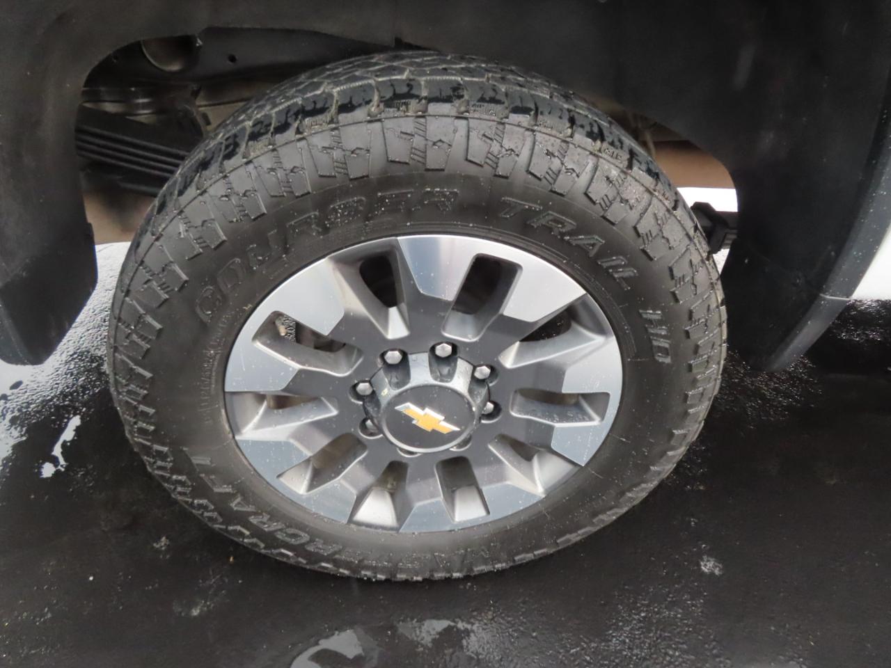 Chevrolet Silverado 2500HD 4WD Crew Cab 172" LT 2024