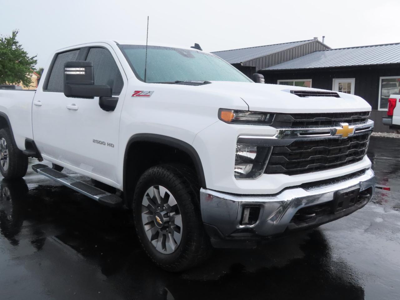 Chevrolet Silverado 2500HD 4WD Crew Cab 172" LT 2024
