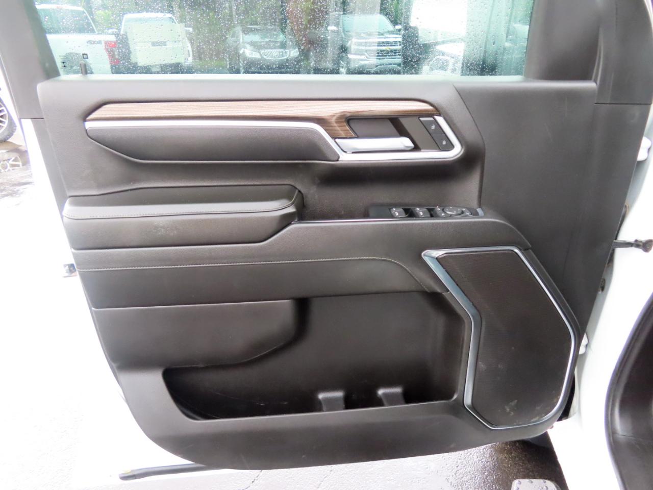 Chevrolet Silverado 2500HD 4WD Crew Cab 172" LT 2024