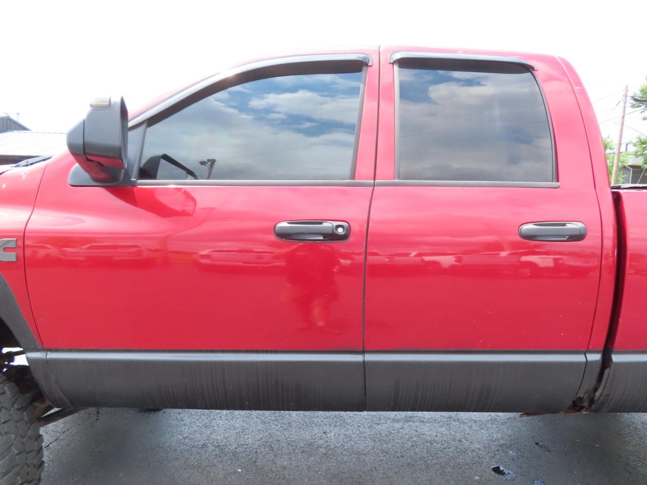Dodge Ram 2500 4dr Quad Cab 140.5 4WD Laramie 2006
