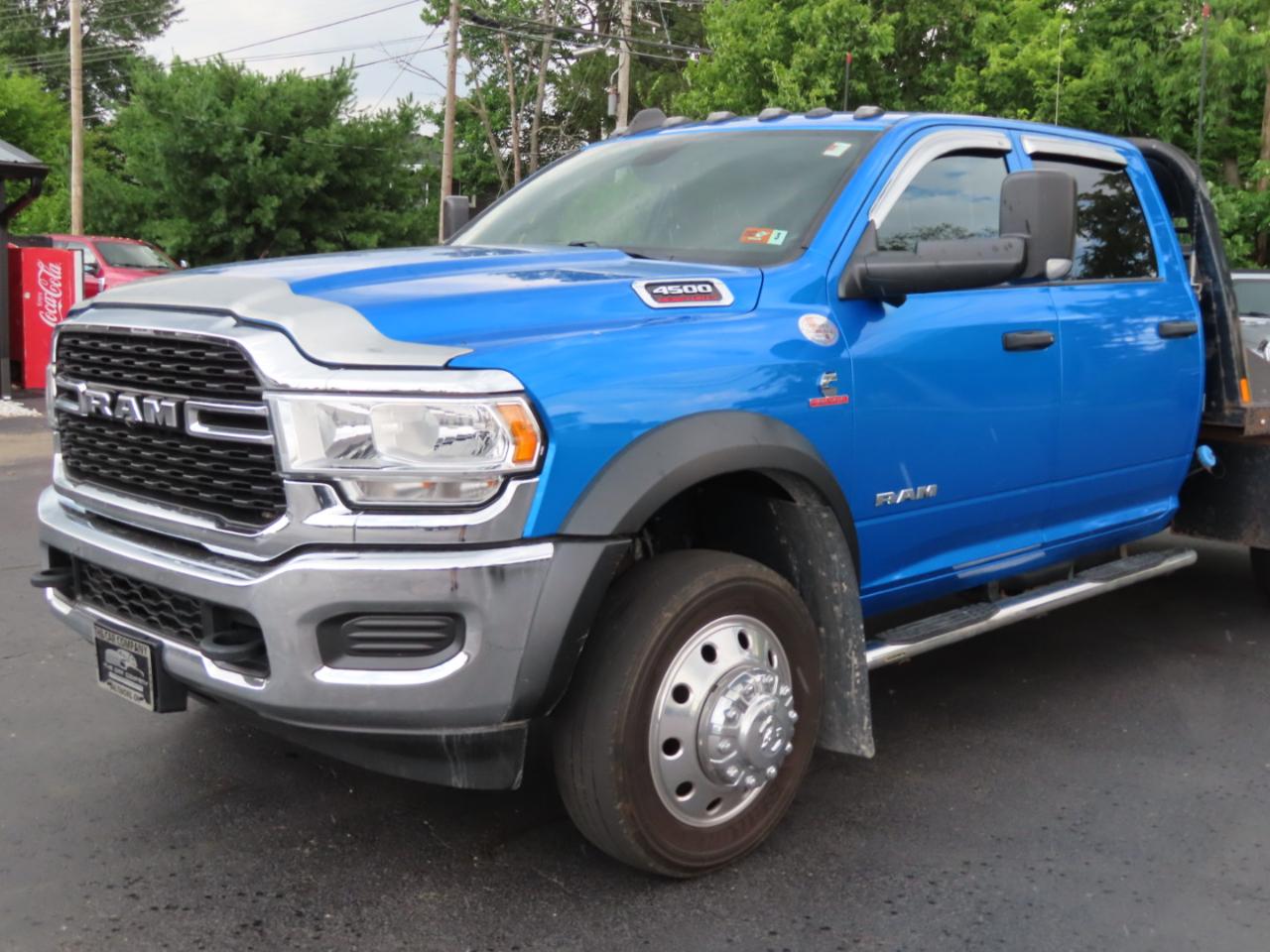 RAM 4500 Chassis Cab Tradesman 4x4 Crew Cab 60" CA 173.4" WB 2022