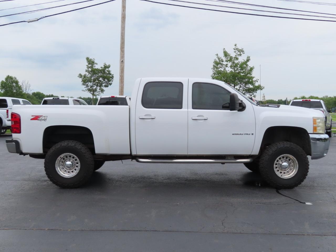 Chevrolet Silverado 2500HD 4WD Crew Cab 153" LTZ 2008