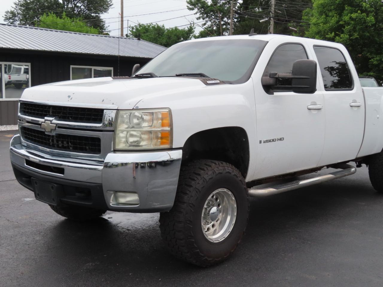 Chevrolet Silverado 2500HD 4WD Crew Cab 153" LTZ 2008