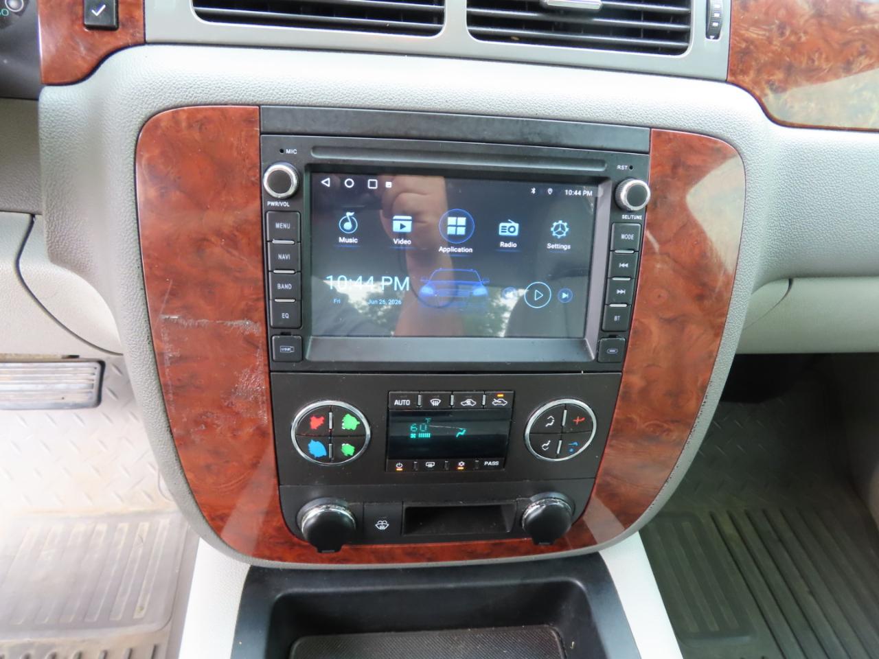 Chevrolet Silverado 2500HD 4WD Crew Cab 153" LTZ 2008