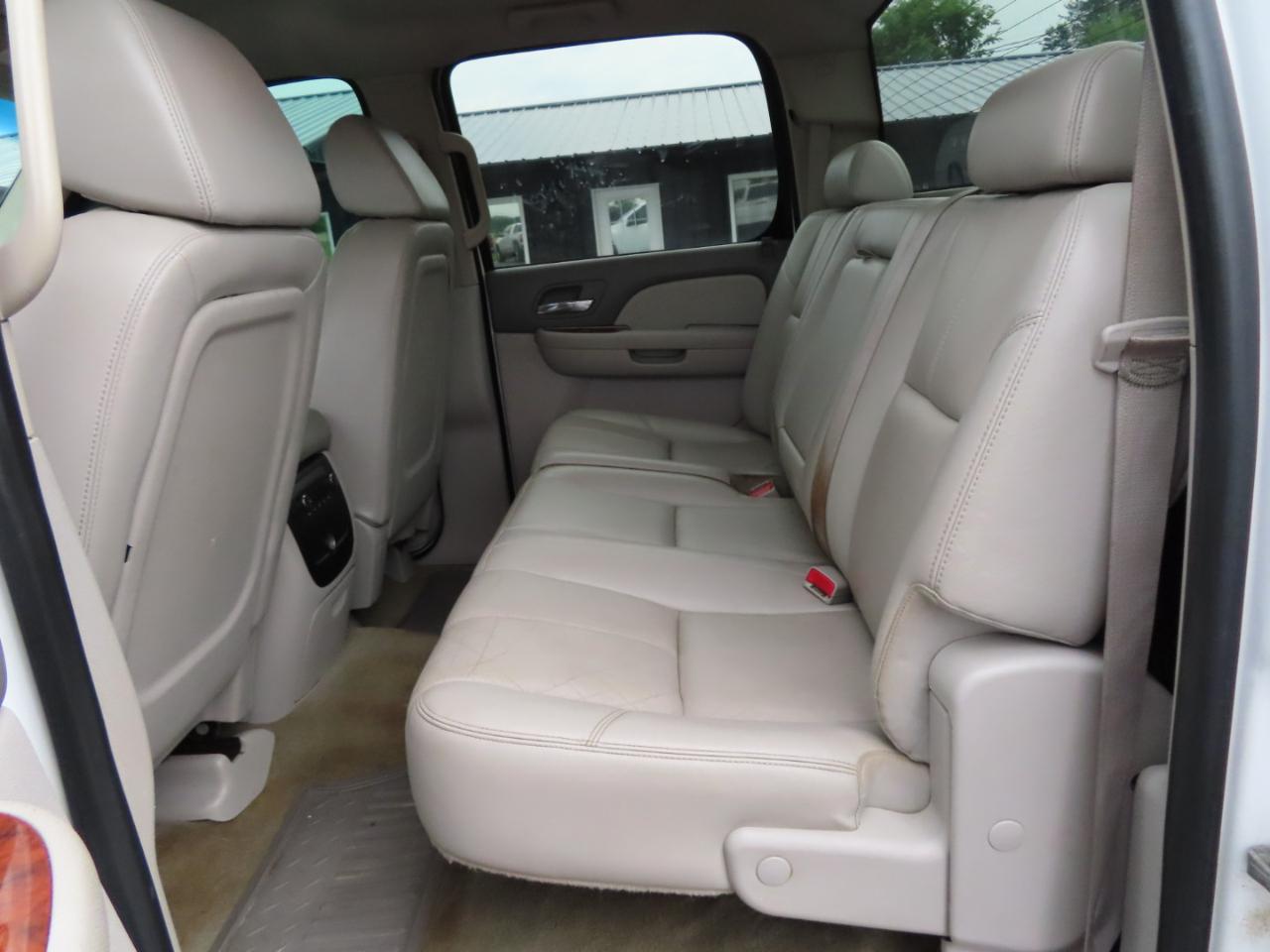 Chevrolet Silverado 2500HD 4WD Crew Cab 153" LTZ 2008