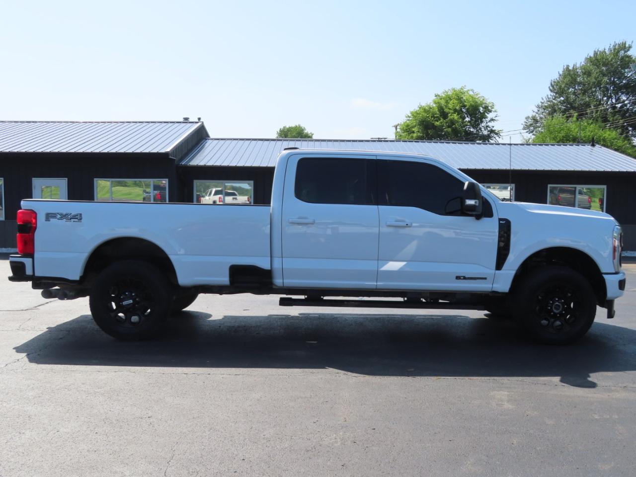 Ford Super Duty F-250 SRW XLT 4WD Crew Cab 8' Box 2025