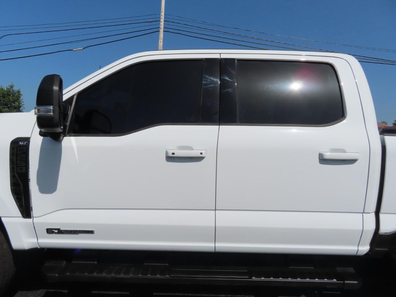 Ford Super Duty F-250 SRW XLT 4WD Crew Cab 8' Box 2025