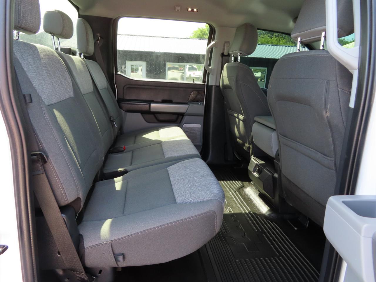 Ford Super Duty F-250 SRW XLT 4WD Crew Cab 8' Box 2025