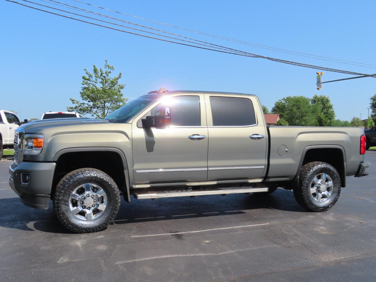 GMC Sierra 3500HD 4WD Crew Cab 153.7" Denali 2018