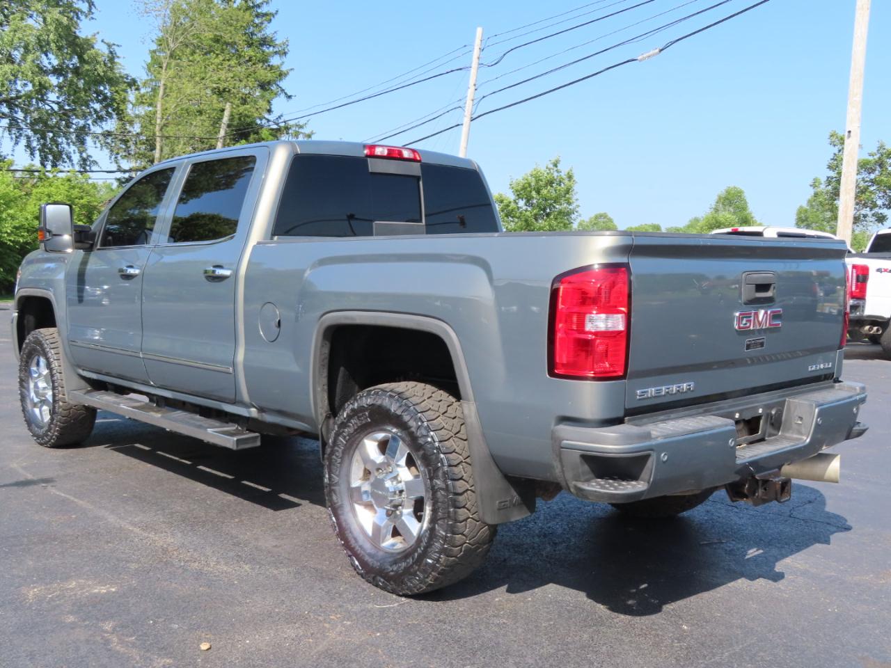 GMC Sierra 3500HD 4WD Crew Cab 153.7" Denali 2018