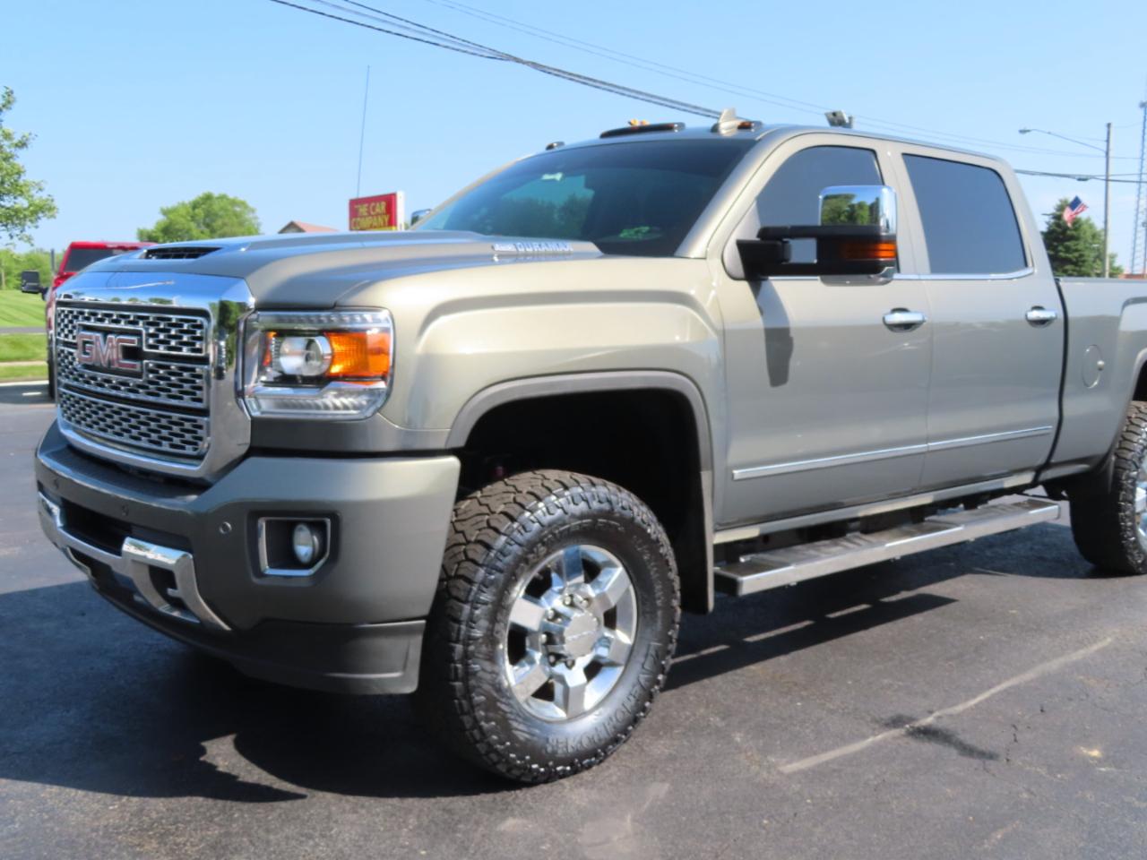 GMC Sierra 3500HD 4WD Crew Cab 153.7" Denali 2018