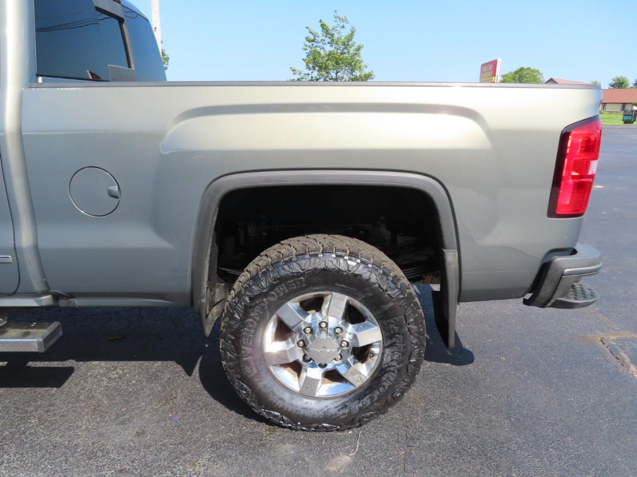 GMC Sierra 3500HD 4WD Crew Cab 153.7" Denali 2018
