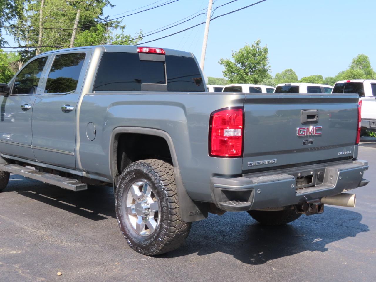GMC Sierra 3500HD 4WD Crew Cab 153.7" Denali 2018