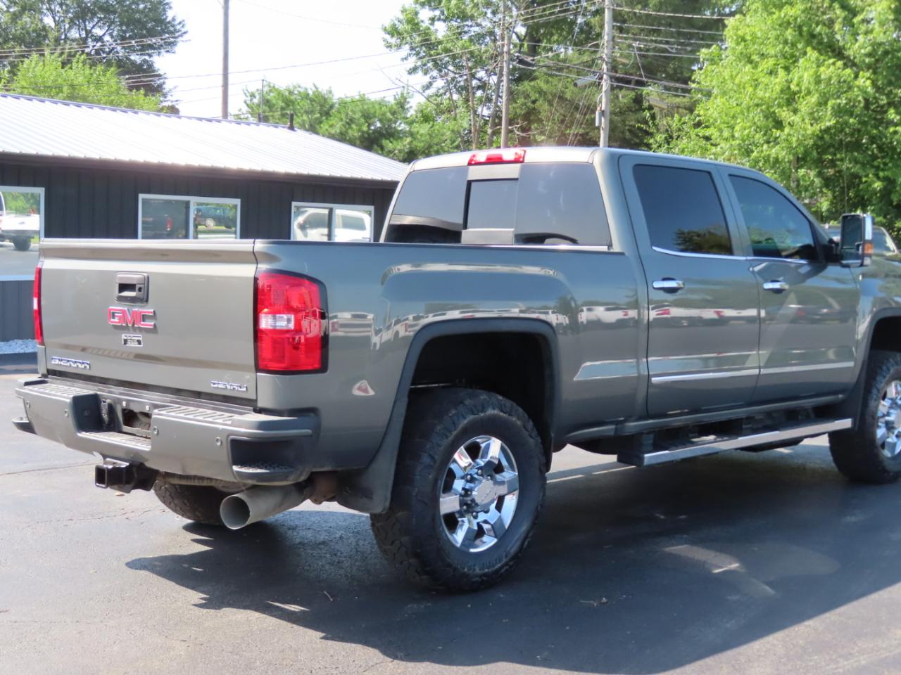 GMC Sierra 3500HD 4WD Crew Cab 153.7" Denali 2018